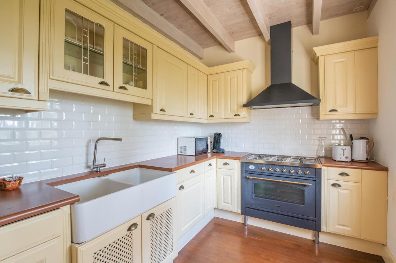 Villa Les Cigales Ouveillan Экстерьер фото