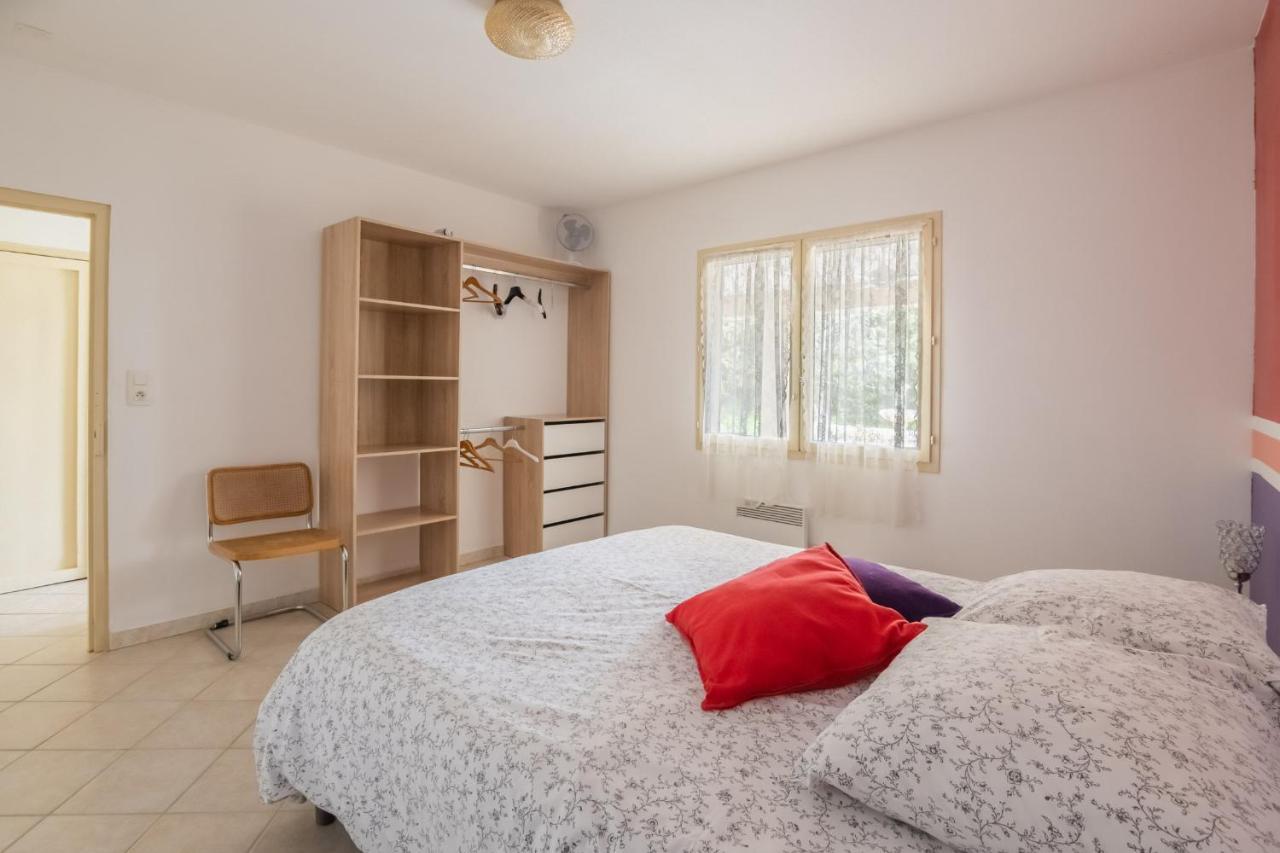 Villa Les Cigales Ouveillan Экстерьер фото